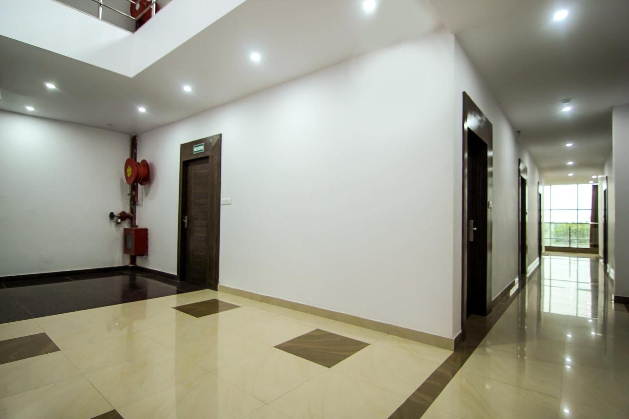 Hotel O Gratos Inn Hotel